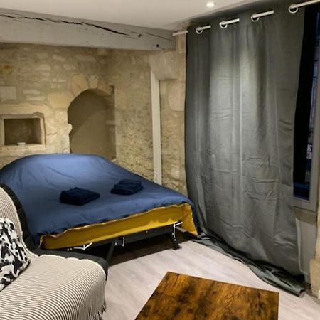 Appartement En Plein Centre Ville D'Argentan Esterno foto